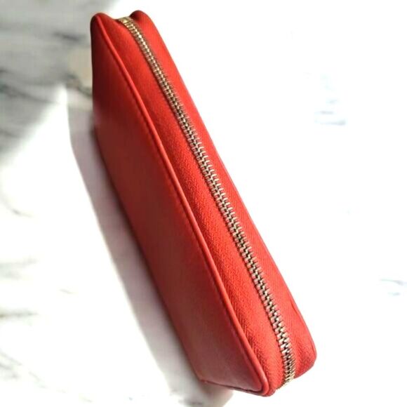 Gucci Soho Zip Around Leather Wallet In Great CONDITION Dark Orange - Picture 13 of 13